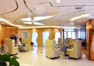 张家港唯恩医疗美容医院 专业塑美，值得信赖